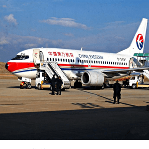 福州航空托运航空快运业稳步发展的原因是什么？